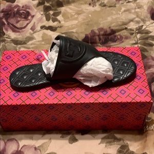 Tory Burch Fleming Flat Thong
